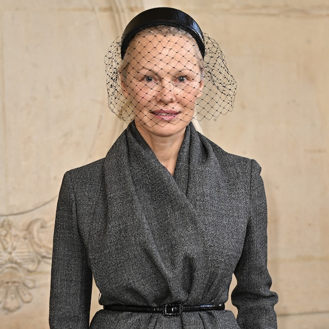 Pamela Anderson Slams Rumors She & Liam Neeson Faked Romance